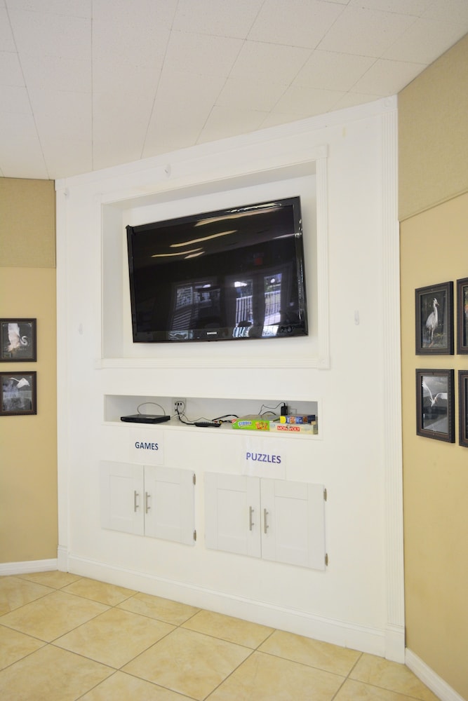 Crystal Isles RV Resort - thumb 1