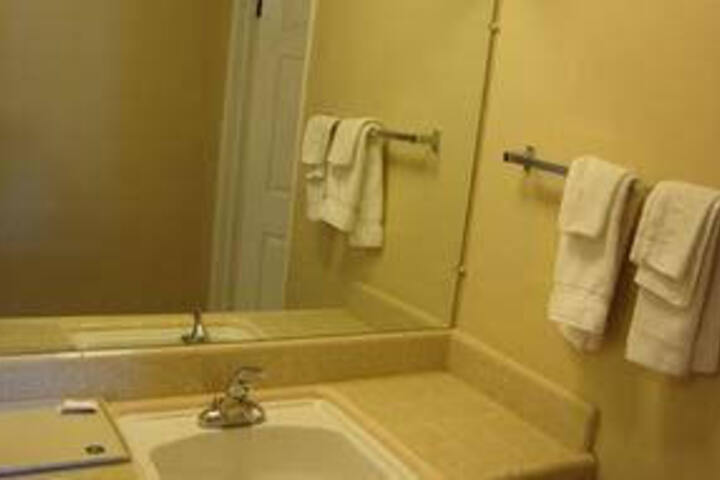 Villager Inn - thumb 7