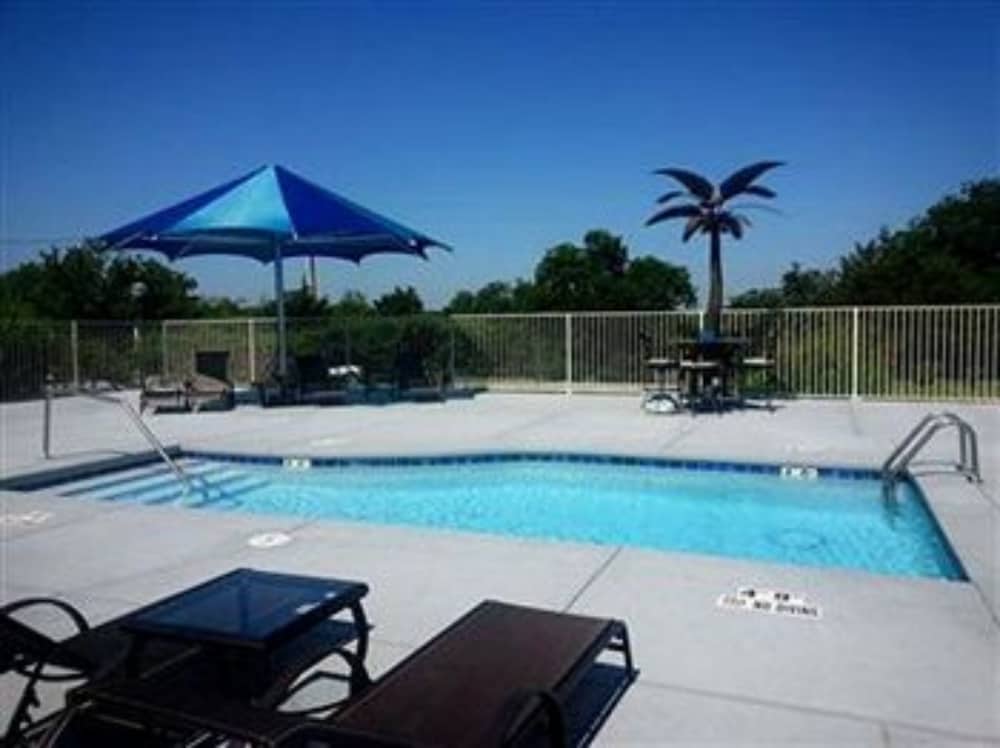 Echo Canyon Spa Resort - thumb 0