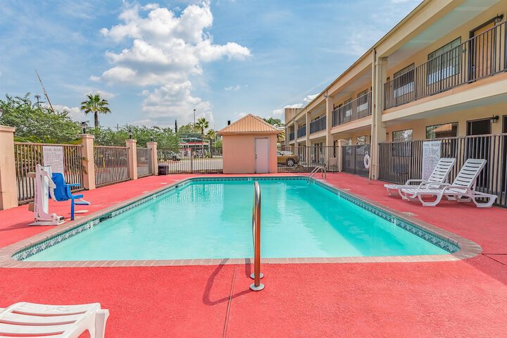 Lake Charles Inn - thumb 3