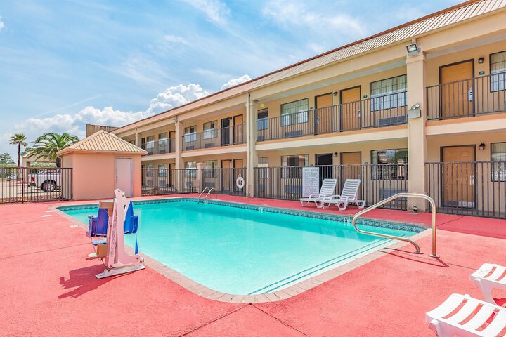 Lake Charles Inn - thumb 4