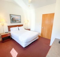 Lake Bluff Inn and Suites - Accommodation Michigan