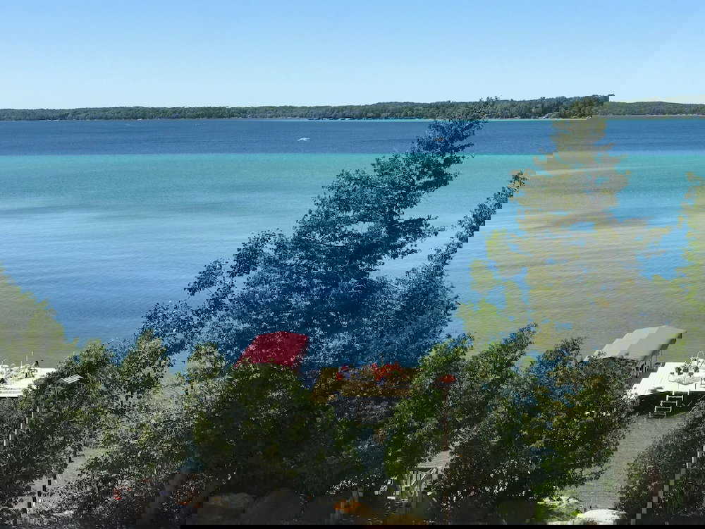 Torch Lake Bed & Breakfast - thumb 0