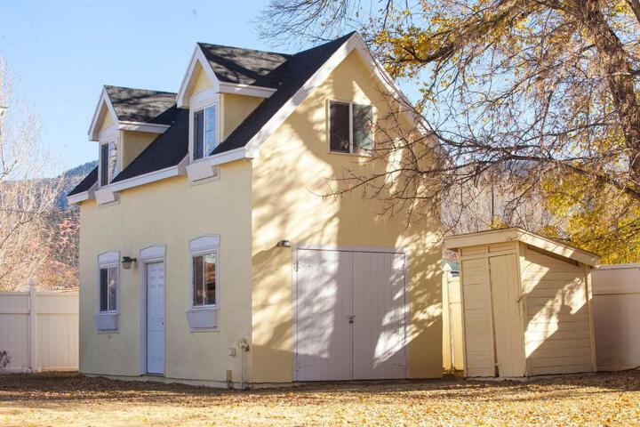 Victorias Bed & Breakfast - thumb 2