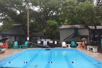 Captain's Cove Motel