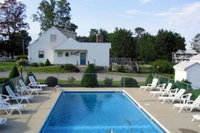 Bournes Ocean Acres Motel