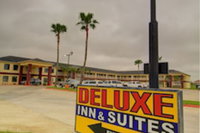 Deluxe Inn  Suites