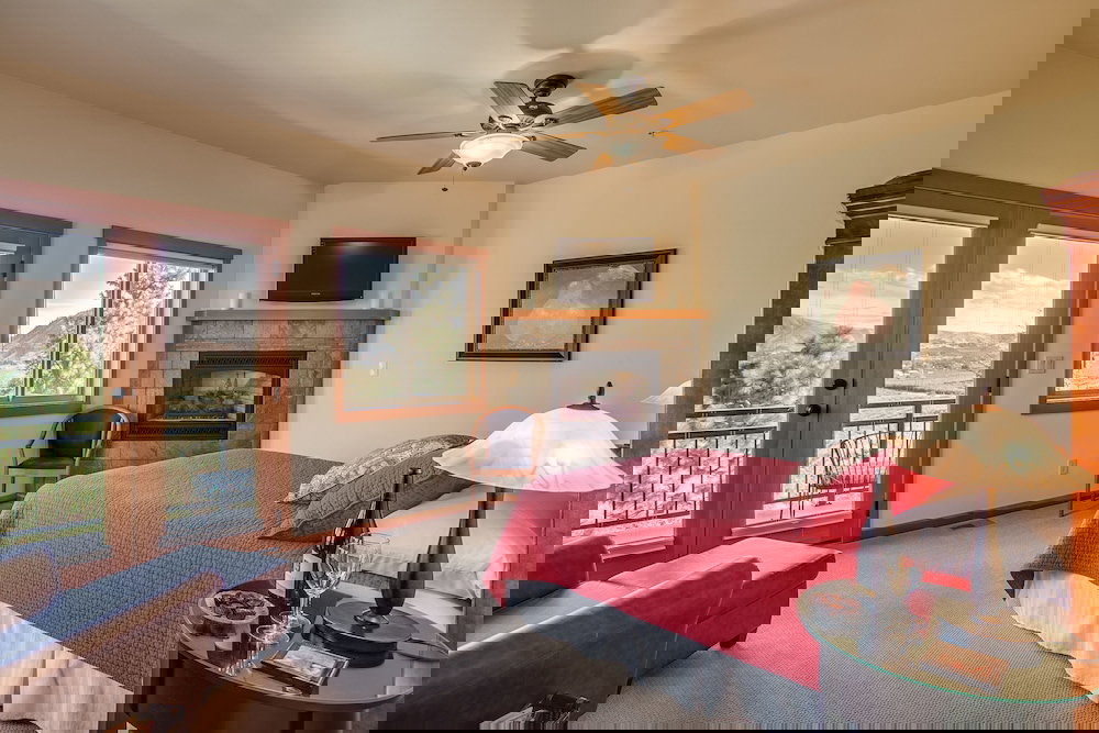 Cascade Valley Inn - thumb 6