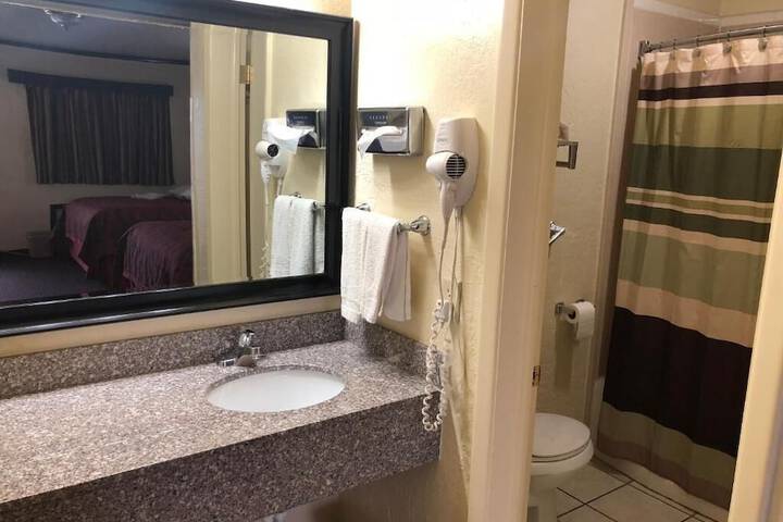 Flamingo Inn - thumb 5