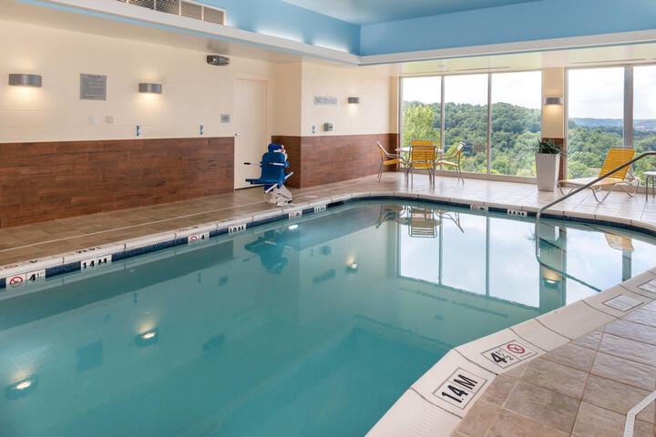 Fairfield Inn & Suites By Marriott Huntington - thumb 1