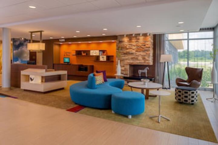 Fairfield Inn & Suites By Marriott Huntington - thumb 0