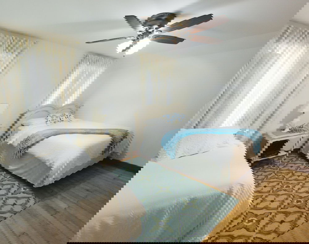 Mission Springs Lake House - thumb 3