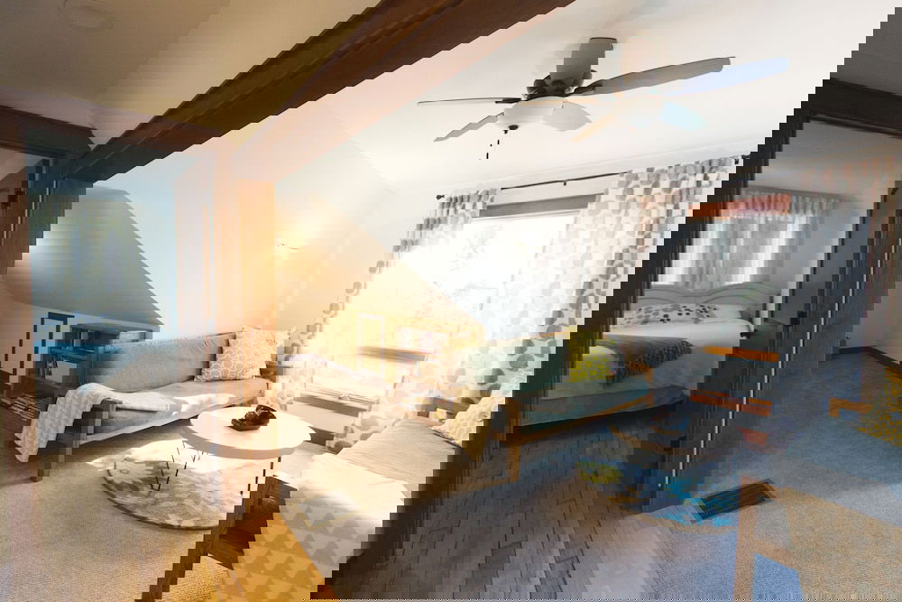 Mission Springs Lake House - thumb 4