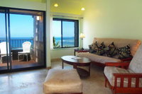 Sealodge E9 by RedAwning