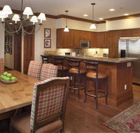 Snowmass Collection a Destination Residence - Accommodation Michigan