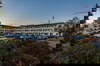 HomeTowne Studios by Red Roof Spokane - Valley