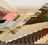 Extended Stay America Suites Tampa North Airport - Accommodation Michigan