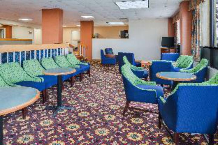 Americas Best Value Inn Moline - thumb 3