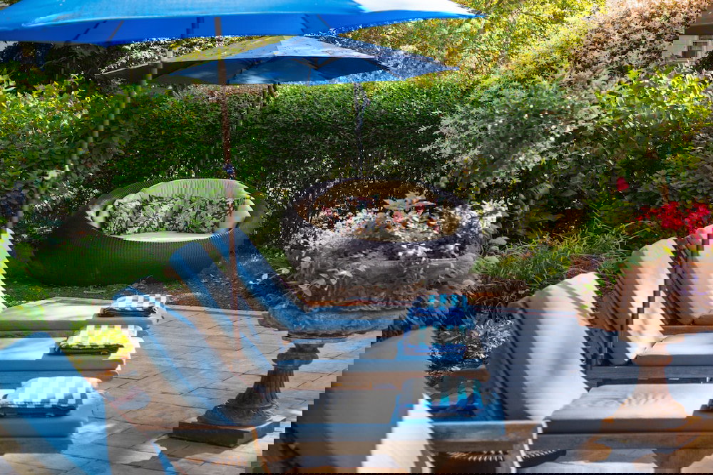 A Butler's Manor - thumb 1