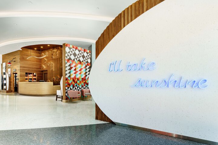 Hampton Inn & Suites Santa Monica - thumb 6