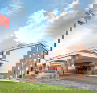 Econo Lodge - Accommodation Michigan