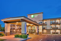 Holiday Inn Express Hotel  Suites Branson 76 Central an IHG Hotel