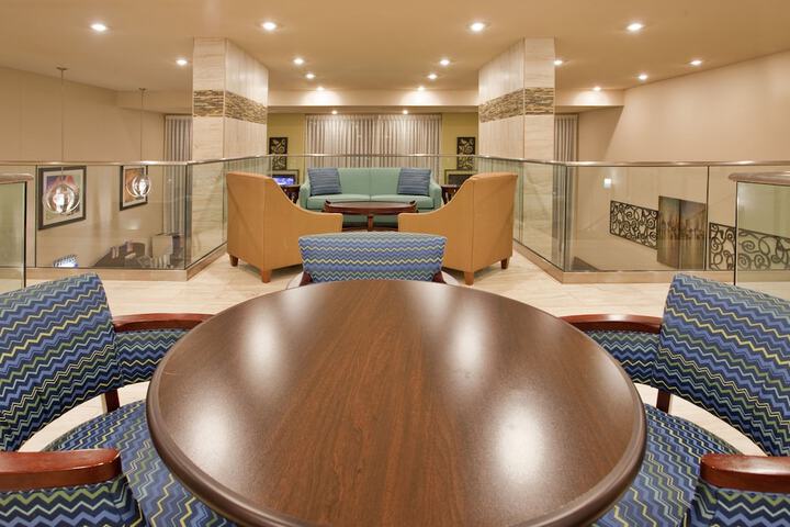 Holiday Inn Express Hotel & Suites Branson 76 Central, An IHG Hotel - thumb 3