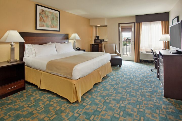 Holiday Inn Express Hotel & Suites Branson 76 Central, An IHG Hotel - thumb 6
