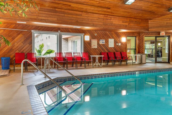 Econo Lodge - thumb 6