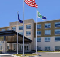 Holiday Inn Express  Suites Brighton South - US 23 an IHG Hotel - Accommodation Michigan