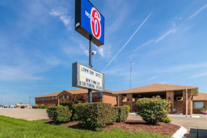 Motel 6 Marion, IL - thumb 0