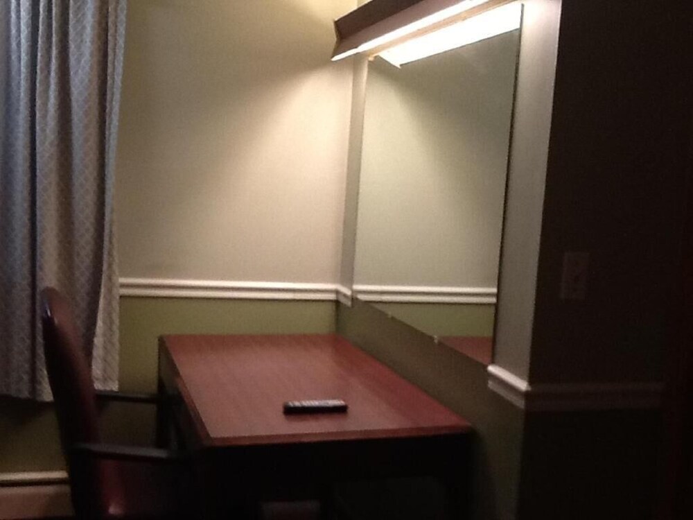 Brookside House - thumb 1