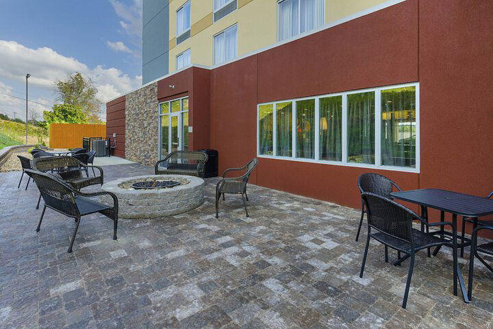 Fairfield Inn & Suites By Marriott Abingdon - thumb 1