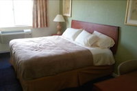 Riverwalk Inn  Suites