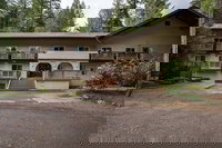 Mt. Baker Lodging Condo 37  WiFi Sleeps 2 by MBL