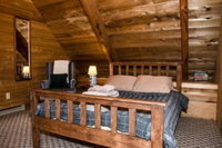 Three Bedroom Cabin 22