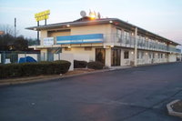Skyline Inn