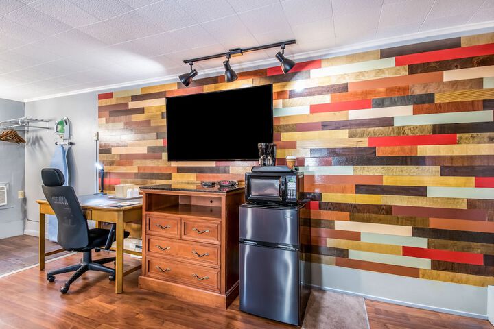 Highland Inn New Cumberland - thumb 2