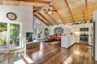 Cottage Creek Vineyards