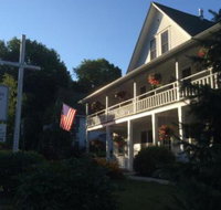 White Gull Inn - Accommodation Michigan