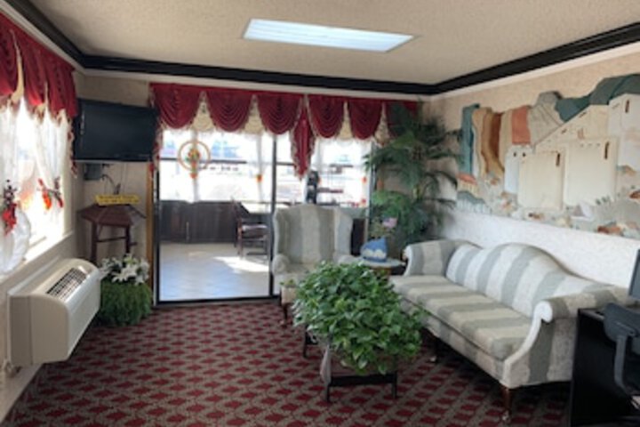 Regency Inn - thumb 0