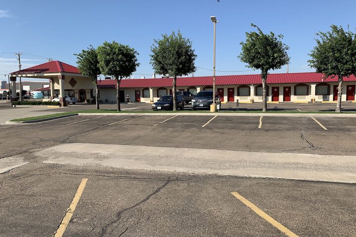 Regency Inn - thumb 2