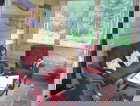 Green Leaf Cottage - Three Bedroom Home