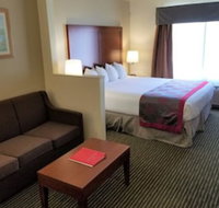 Ramada by Wyndham Bakersfield North - Accommodation Michigan