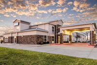 Comfort Inn  Suites Junction City - near Fort Riley