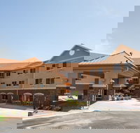 Holiday Inn Express Hotel  Suites Rapid City an IHG Hotel - Accommodation Michigan