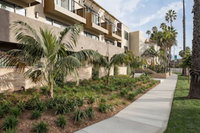 Holiday Inn Express  Suites La Jolla  Windansea Beach an IHG Hotel