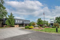 Somerset Lofts Ascend Hotel Collection