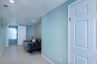 Happy Valley Bright Urban House