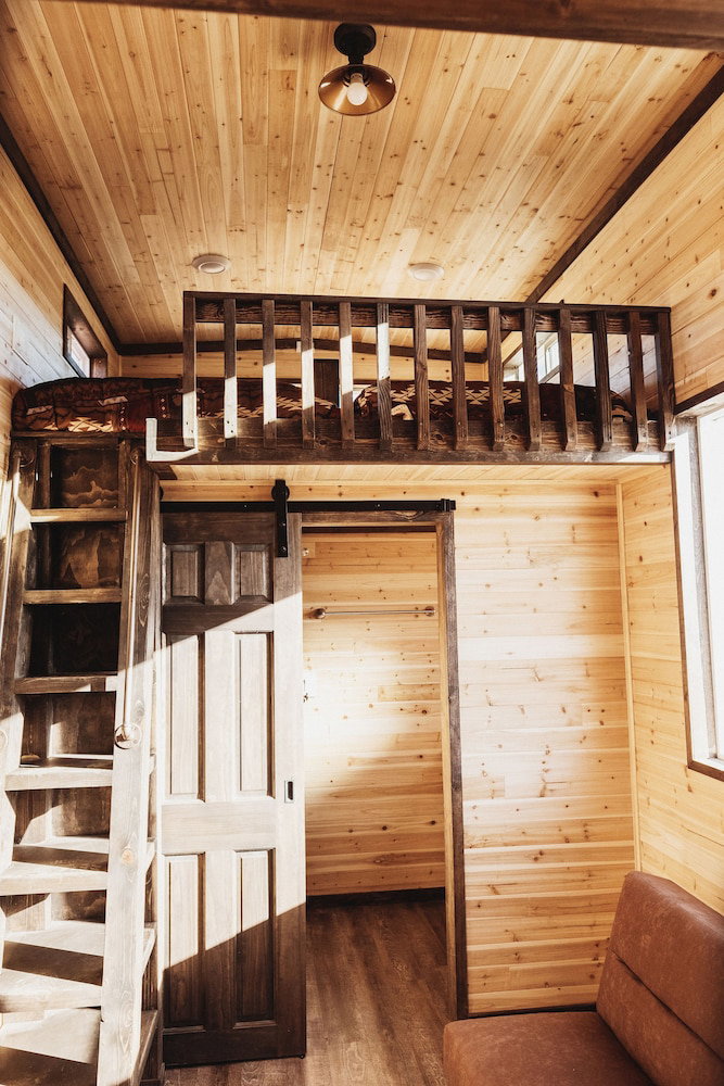 Zions Tiny Getaway - thumb 1